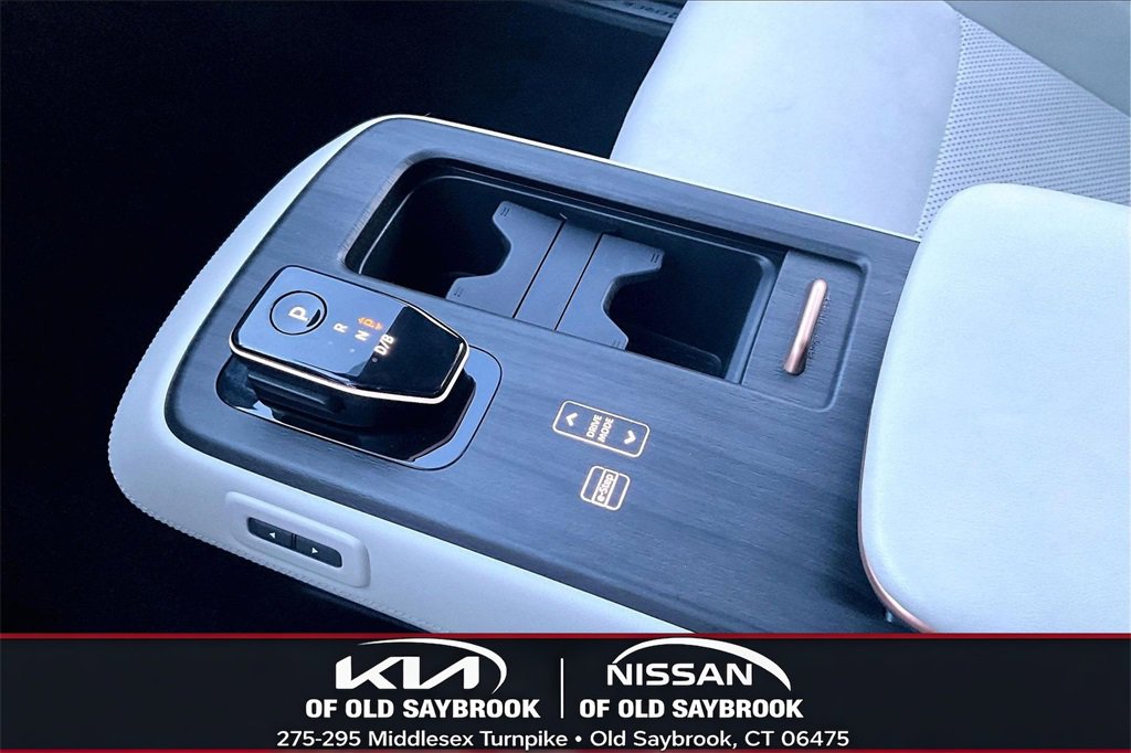 Certified 2024 Nissan Ariya ENGAGE e-4ORCE image 18