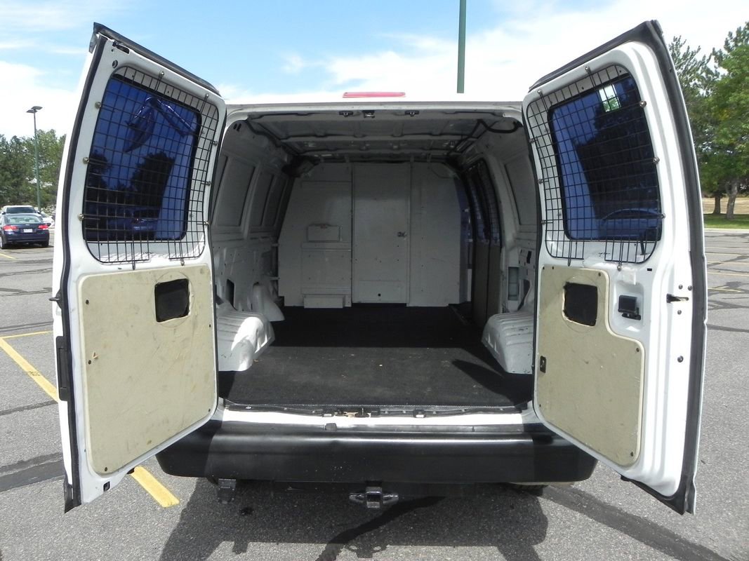 Used 2007 Ford E-250 and Econoline 250 RWD image 21