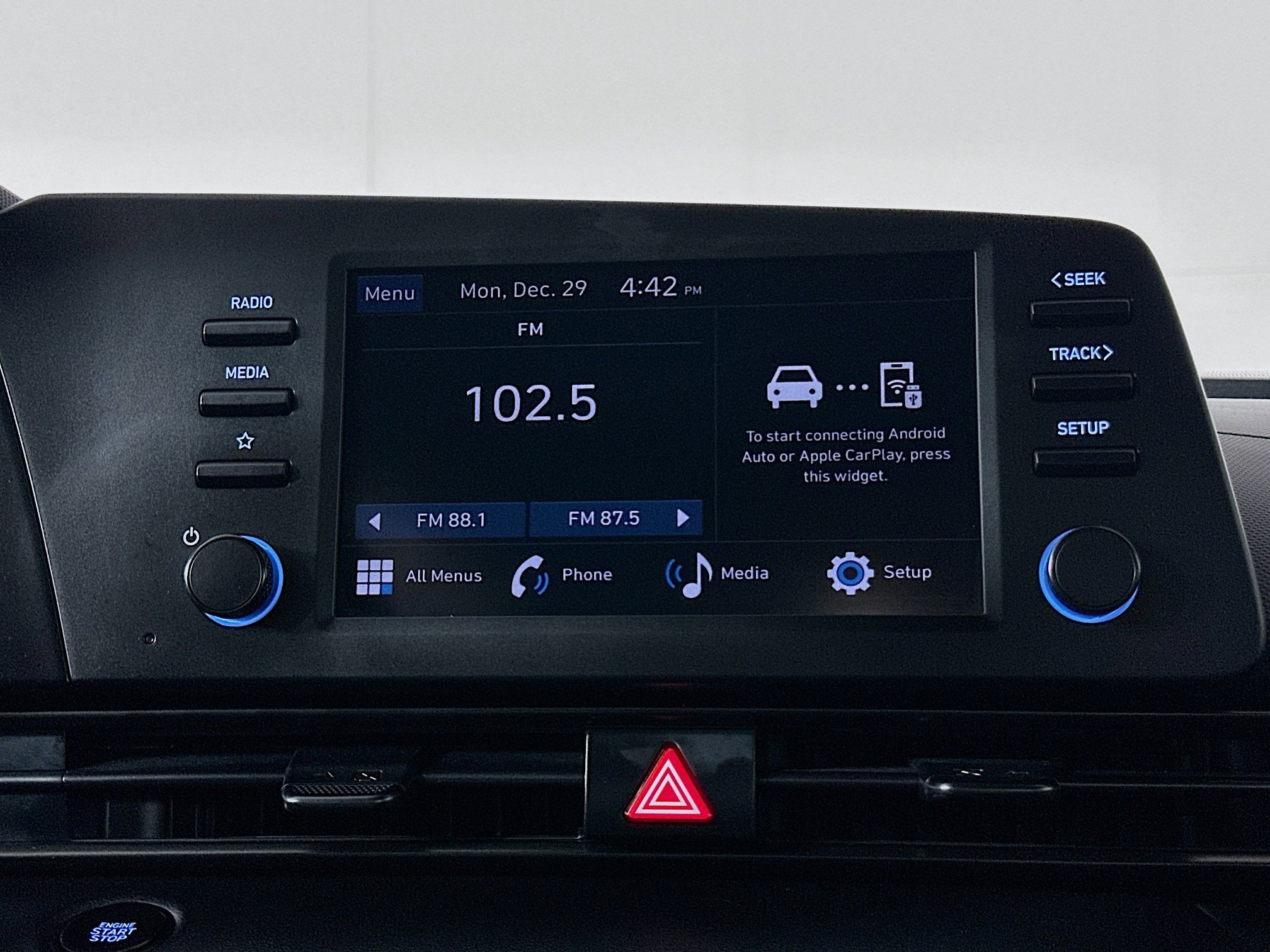 Used 2025 Hyundai Elantra Sport image 21