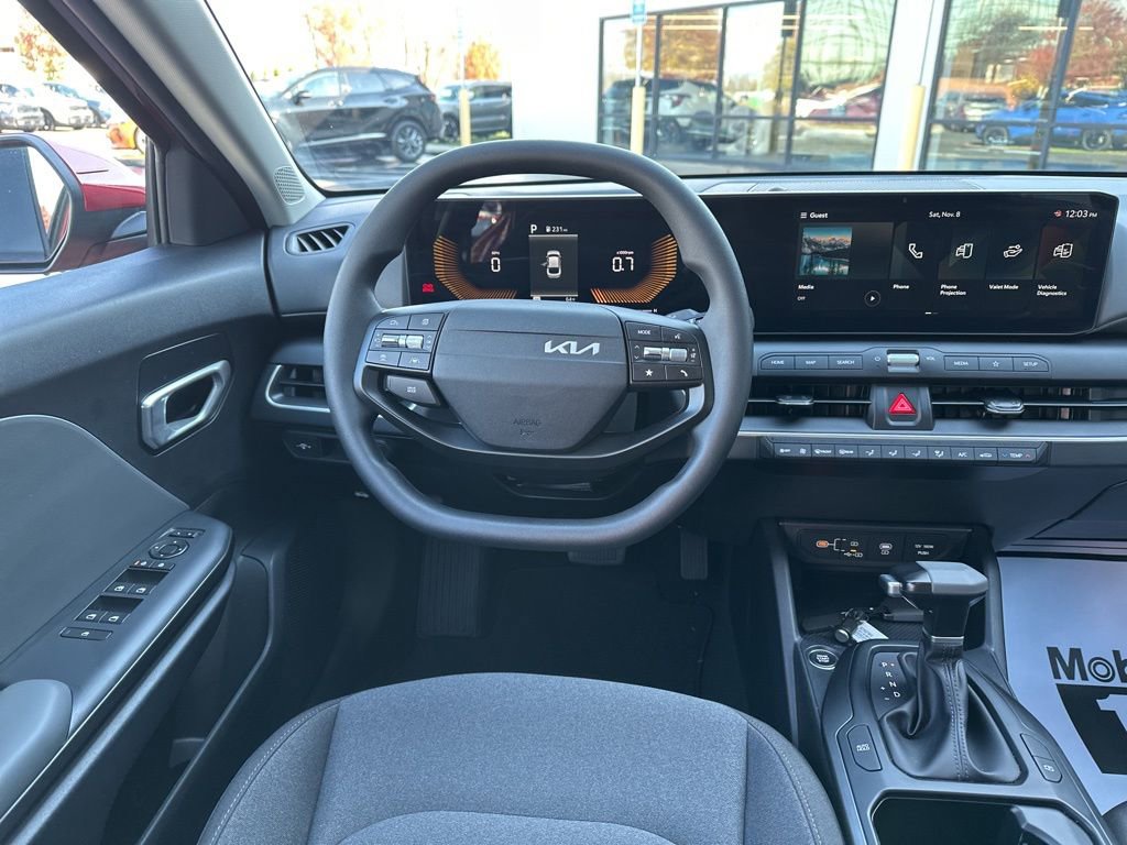 Used 2025 Kia K4 FWD image 25