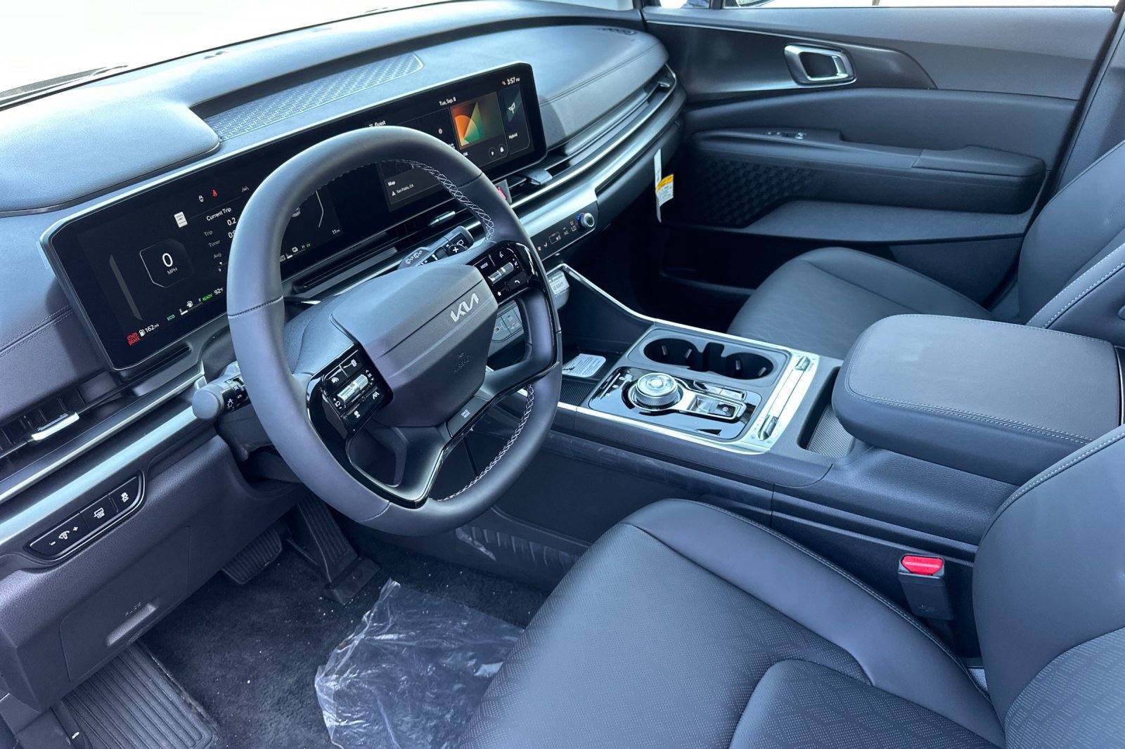 New 2027 Kia Carnival SX FWD image 10