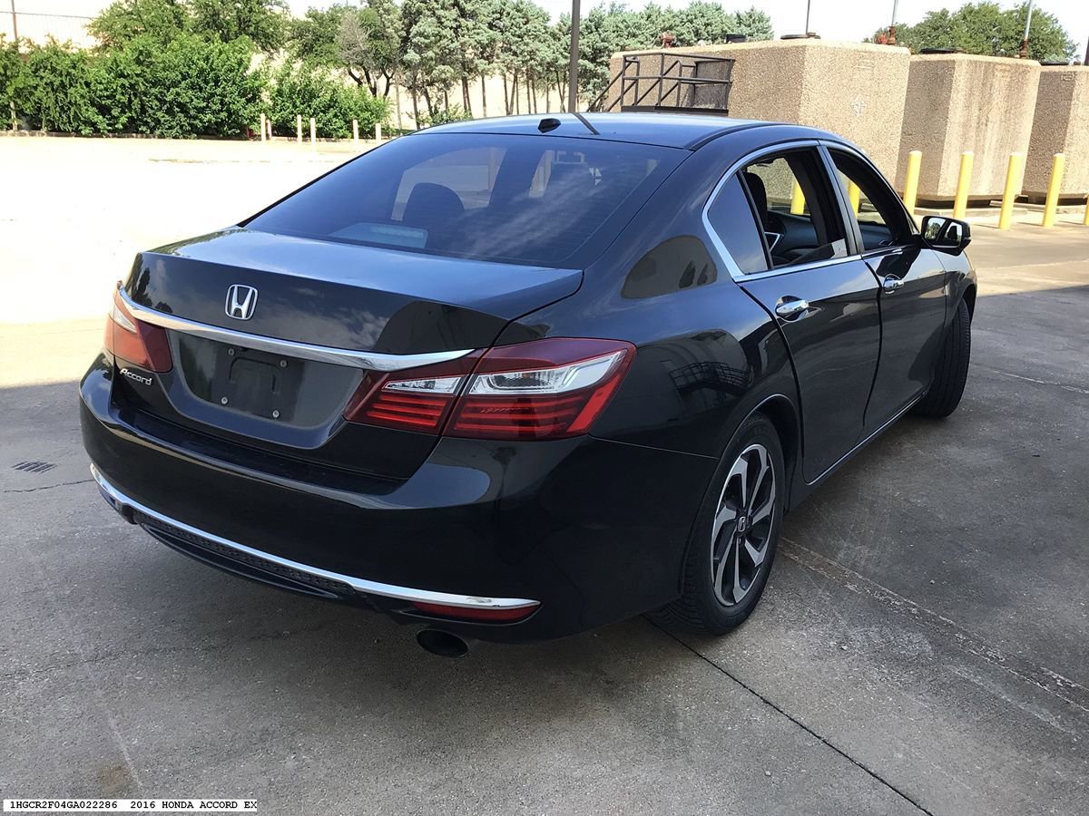 Used 2016 Honda Accord EX image 5