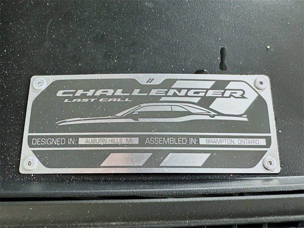 Used 2023 Dodge Challenger R/T w/ Plus Package image 38