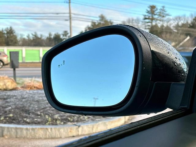 Used 2025 Ford Mustang Mach-E Premium w/ Sport Appearance Package image 32