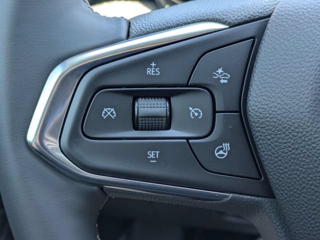 New 2026 Chevrolet Trax ACTIV w/ Sunroof Package FWD image 14