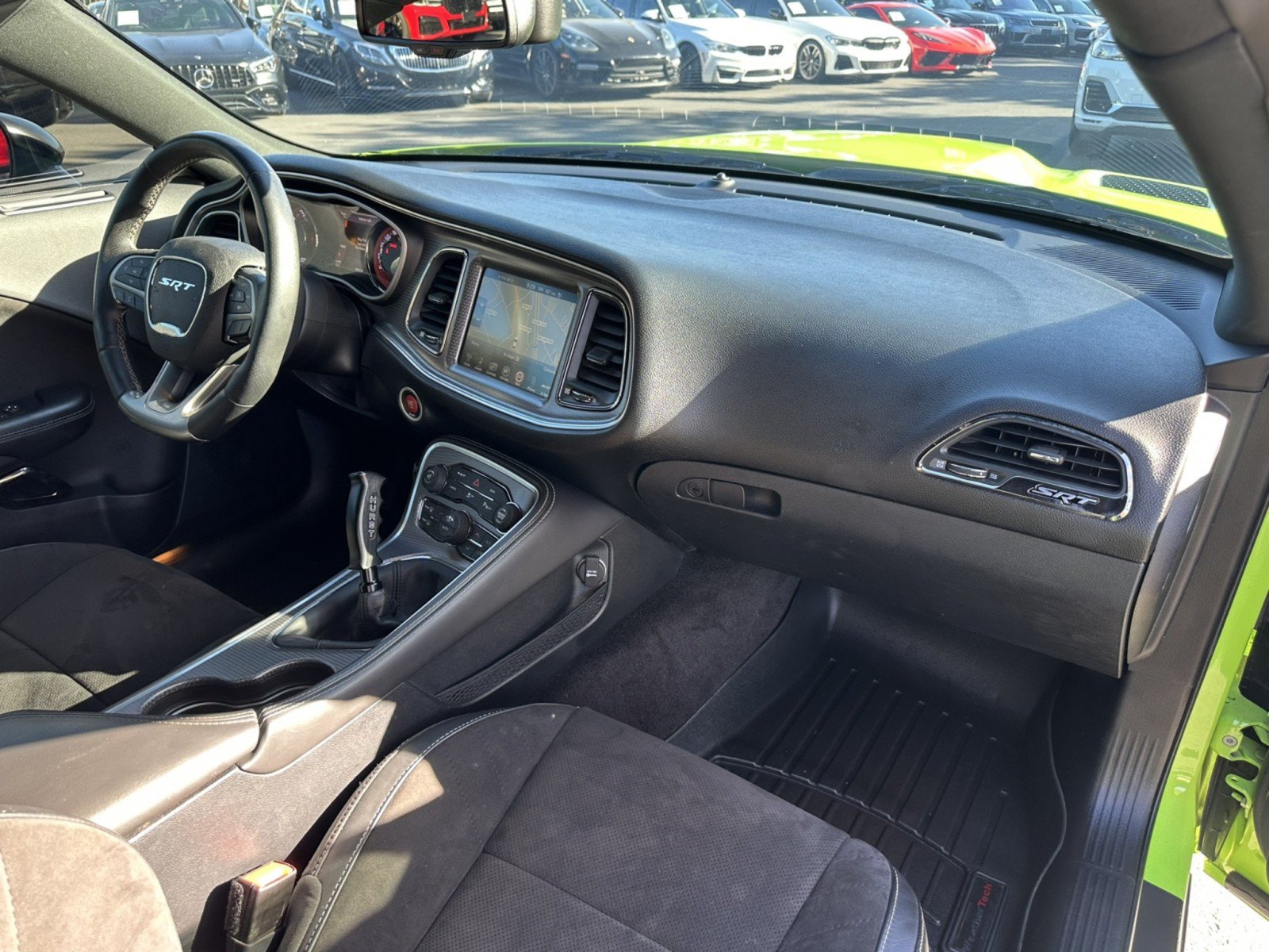 Used 2015 Dodge Challenger SRT Hellcat RWD image 19