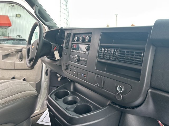 Used 2016 Chevrolet Express 3500 LT w/ LT Preferred Equipment Group image 19