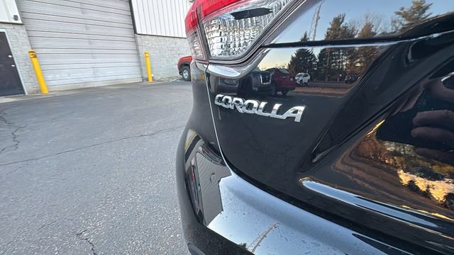 Used 2024 Toyota Corolla LE image 34