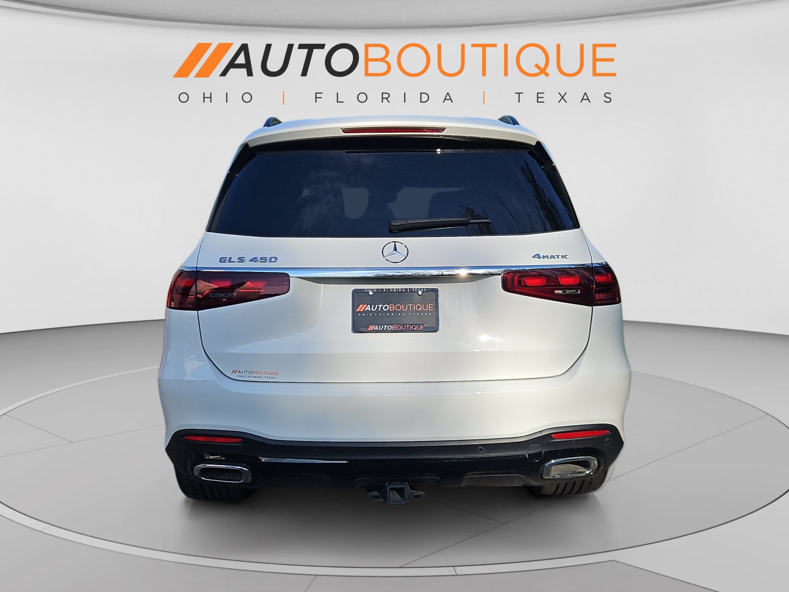 Used 2024 Mercedes-Benz GLS 450 4MATIC image 4