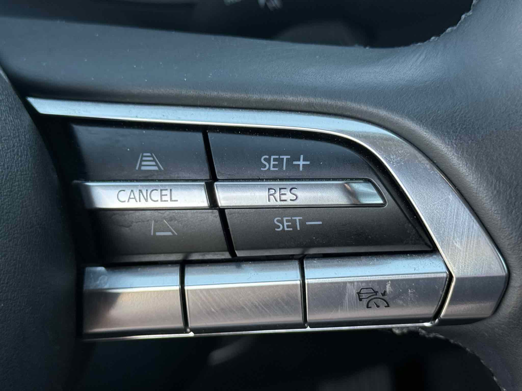 Used 2019 MAZDA MAZDA3 Sedan w/ Preferred Package image 91