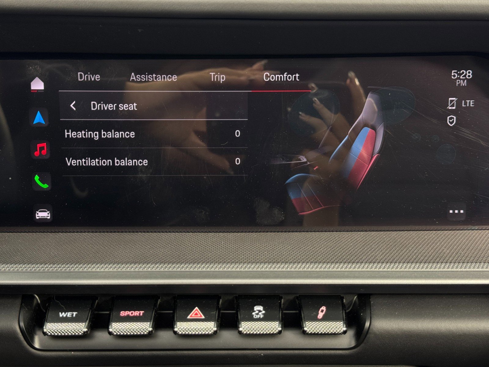 Used 2024 Porsche 911 Targa 4 w/ Premium Package image 28