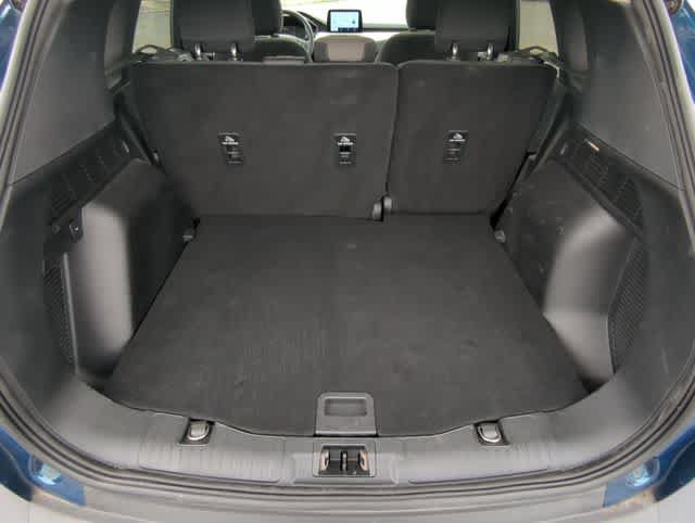 Used 2020 Ford Escape SE FWD image 34