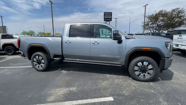 New 2026 GMC Sierra 2500 Denali w/ Denali Reserve Package image 3