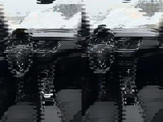 Used 2018 Buick Regal Preferred w/ Driver Confidence Package #1 image 16