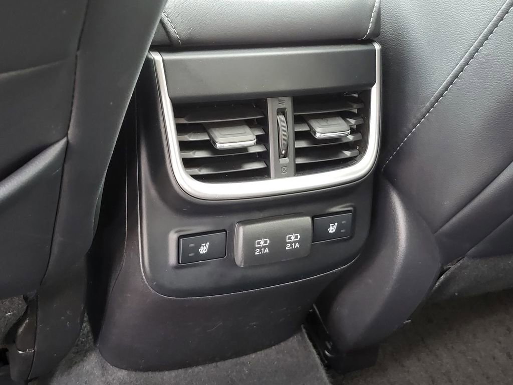 Used 2021 Subaru Outback Limited image 16