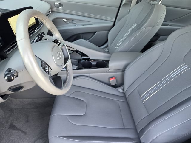 Certified 2024 Hyundai Elantra SEL w/ Convenience Package FWD image 7