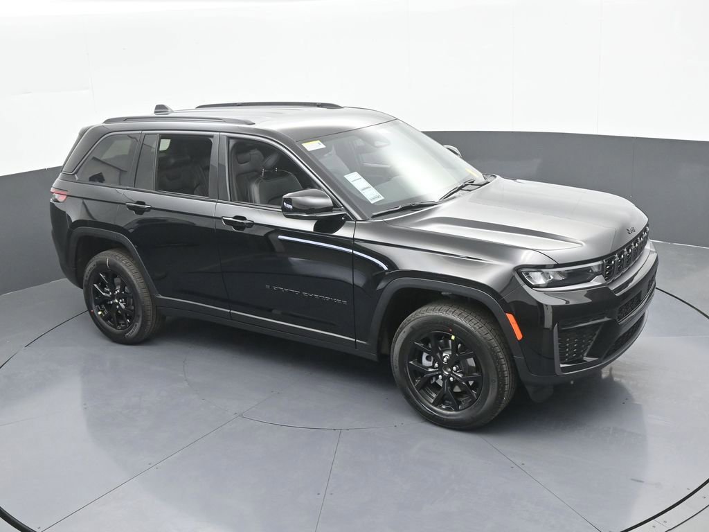 New 2026 Jeep Grand Cherokee Altitude RWD image 45