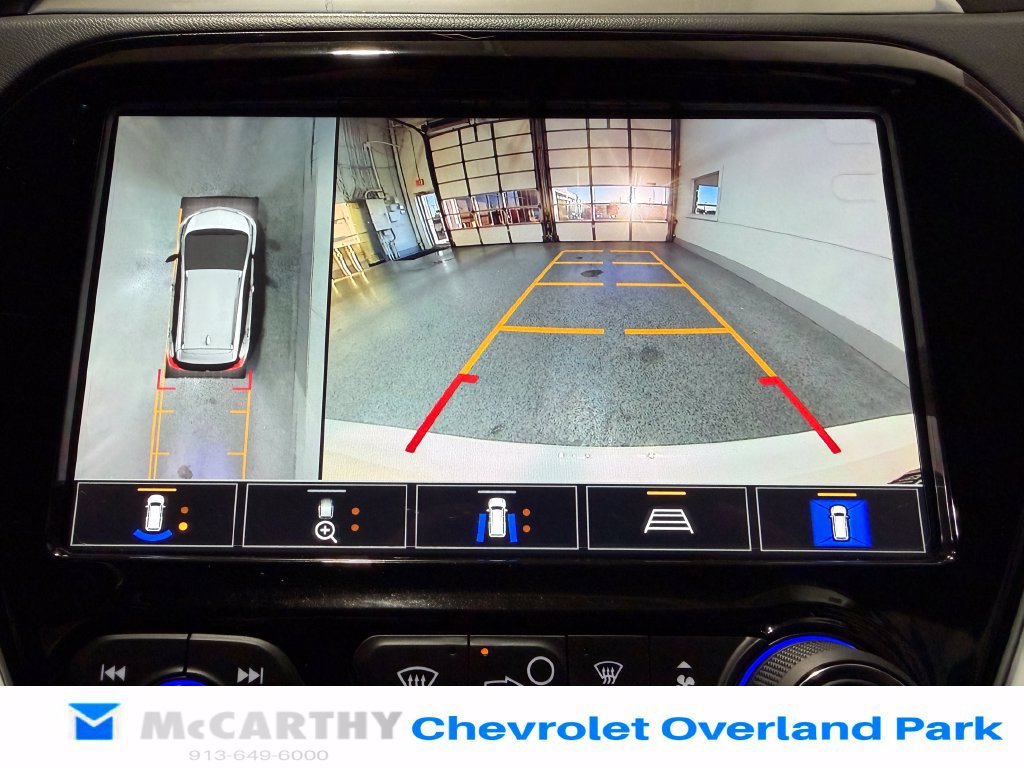 Used 2021 Chevrolet Bolt Premier w/ Infotainment Package FWD image 23