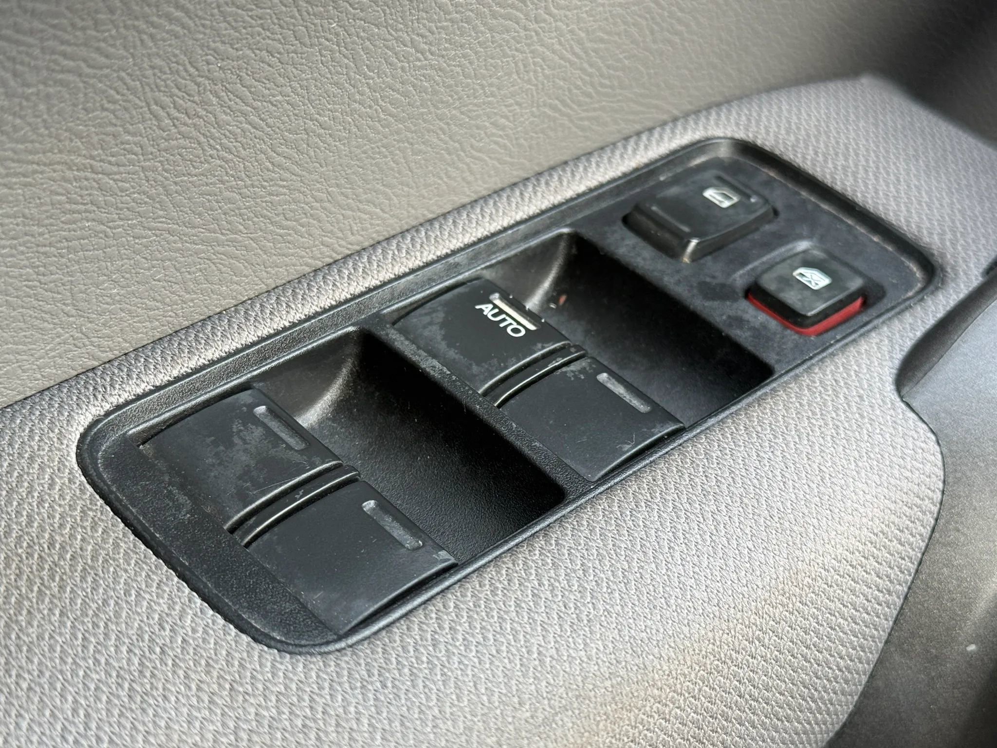 Used 2010 Honda CR-V EX image 24