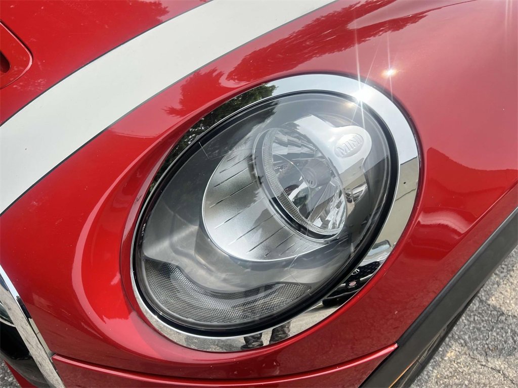 Used 2017 MINI Cooper S image 9
