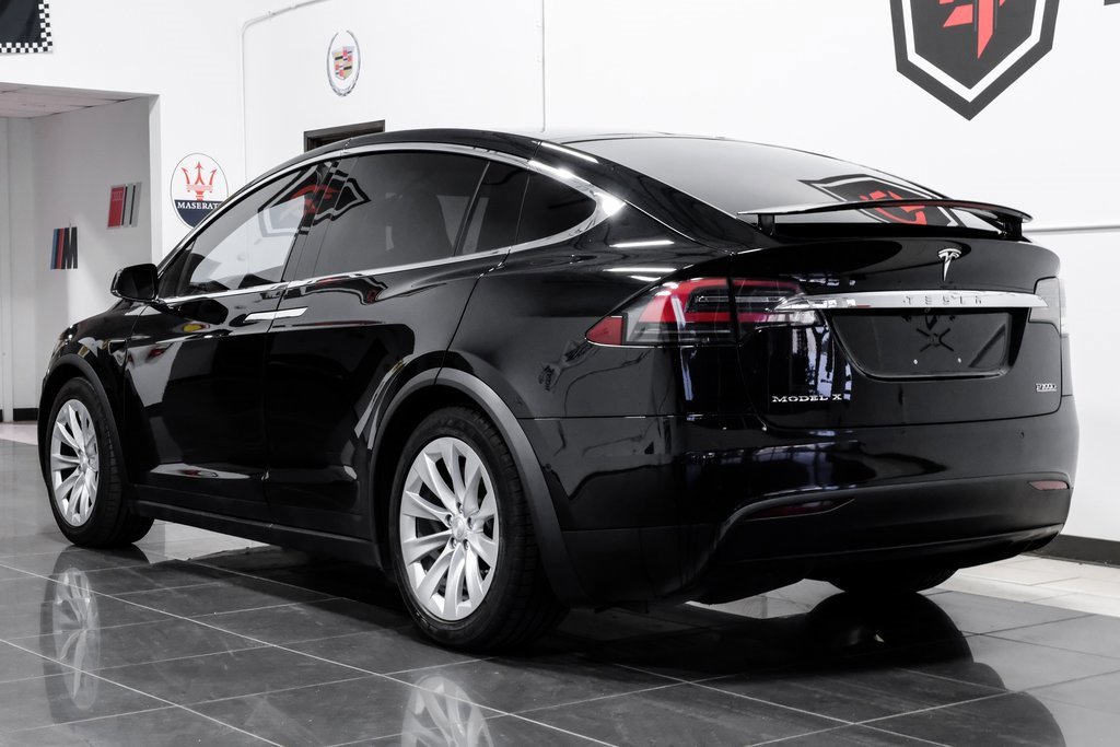 Used 2018 Tesla Model X P100D image 12