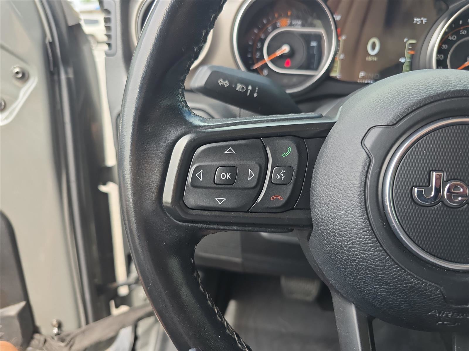 Used 2021 Jeep Wrangler Unlimited Sport AWD/4WD image 33