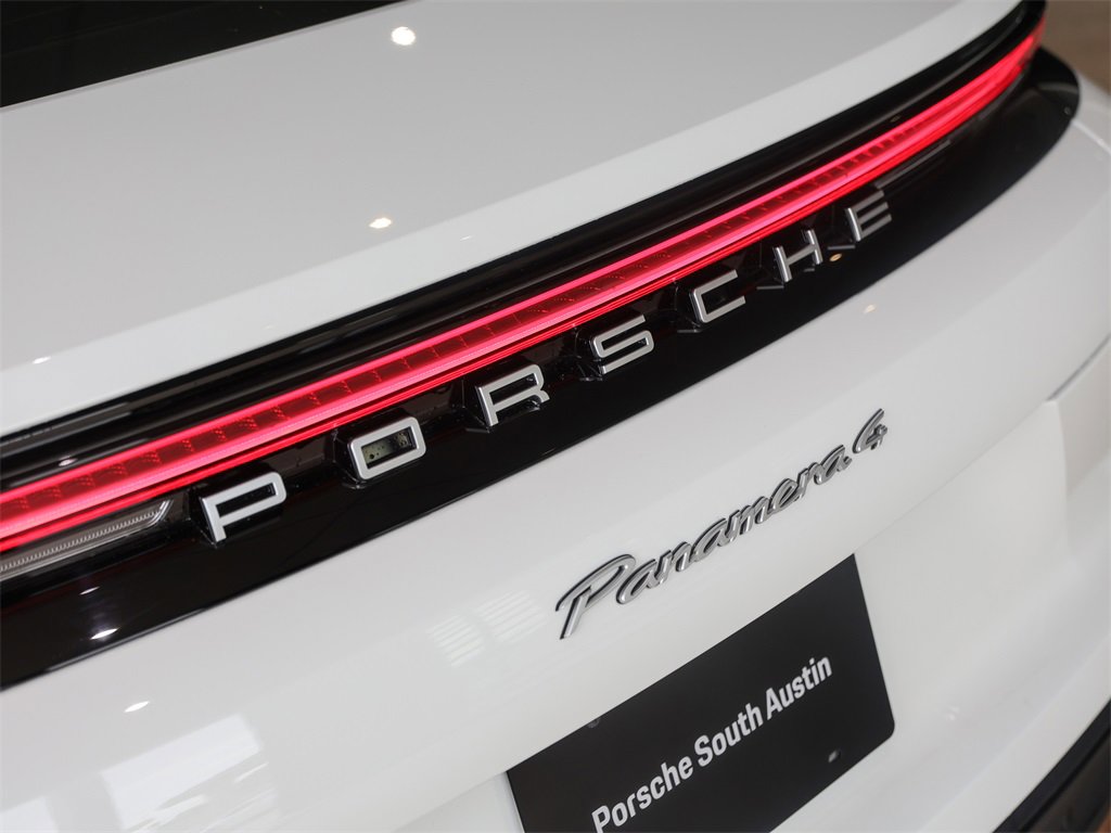 Certified 2025 Porsche Panamera 4 image 14