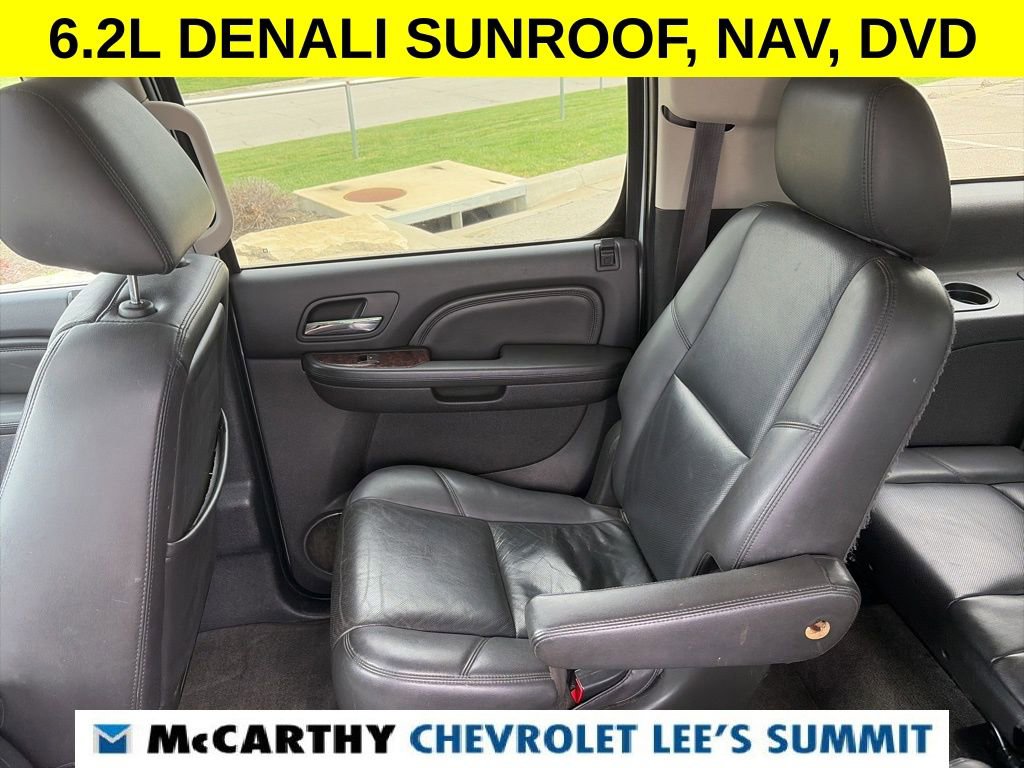 Used 2011 GMC Yukon XL Denali AWD/4WD image 45