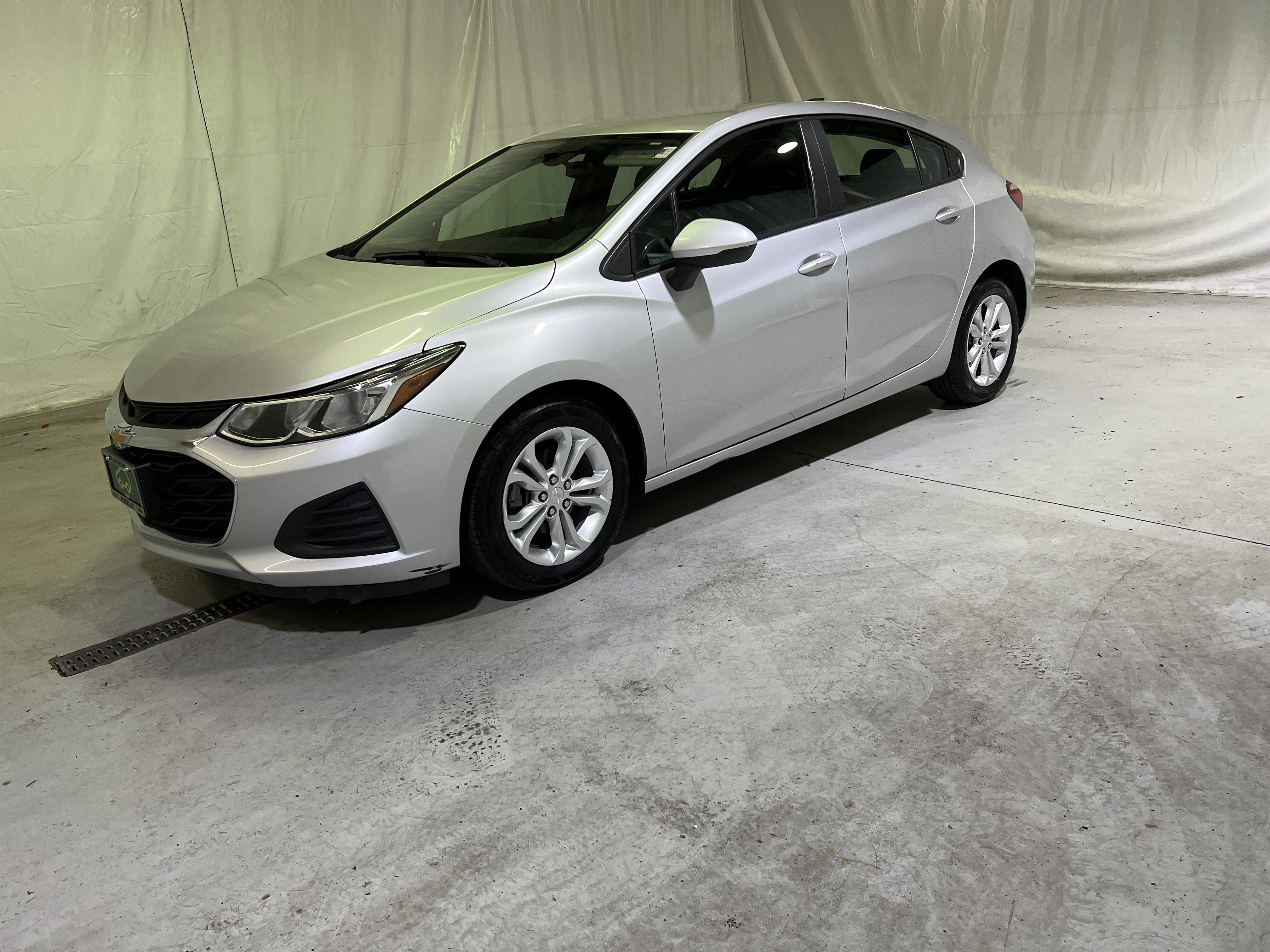 Used 2019 Chevrolet Cruze LS w/ LS Convenience Package FWD image 6