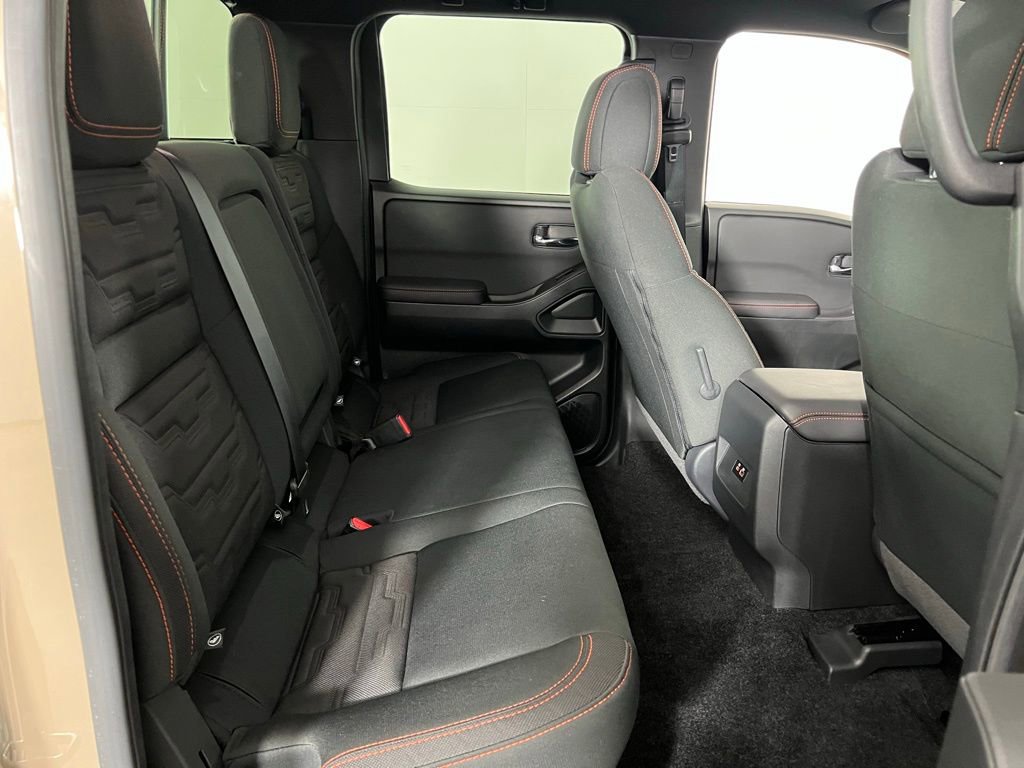 Used 2024 Nissan Frontier Pro-X w/ Technology Package image 28