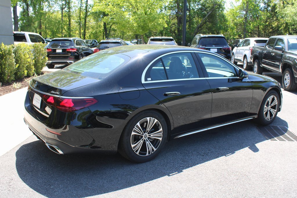 Certified 2025 Mercedes-Benz E 350 4MATIC Sedan image 4