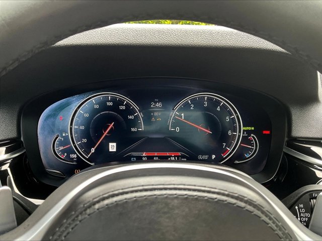 Used 2018 BMW 540i w/ M Sport Package RWD image 18