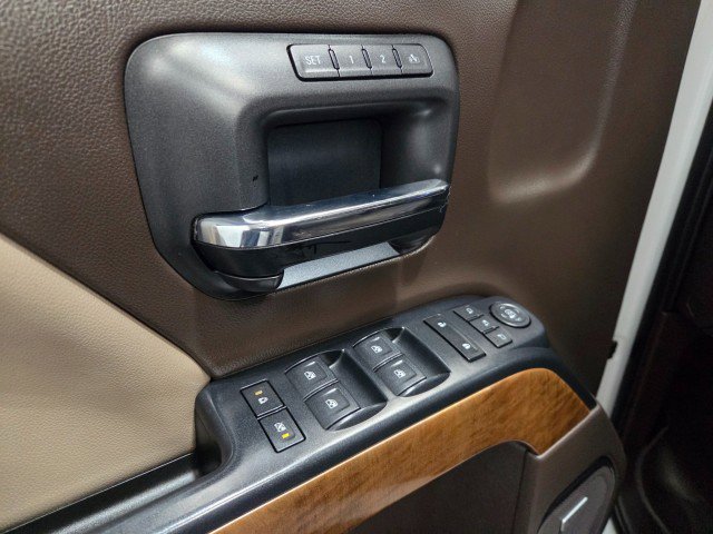 Used 2017 Chevrolet Silverado 2500 LTZ w/ Duramax Plus Package AWD/4WD image 38