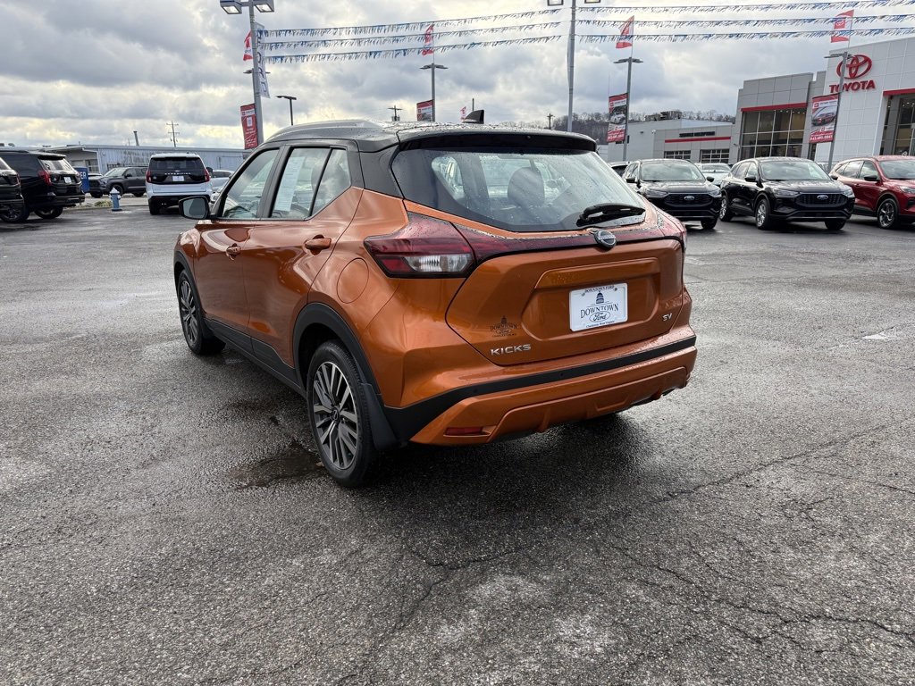 Used 2024 Nissan Kicks SV image 7