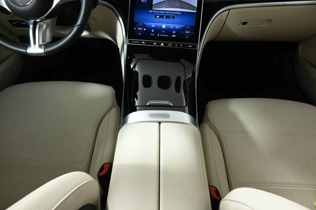 Certified 2025 Mercedes-Benz C 300 4MATIC Sedan image 22