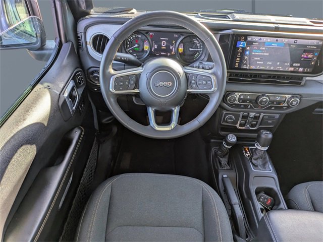 Used 2024 Jeep Wrangler Unlimited Sahara image 15