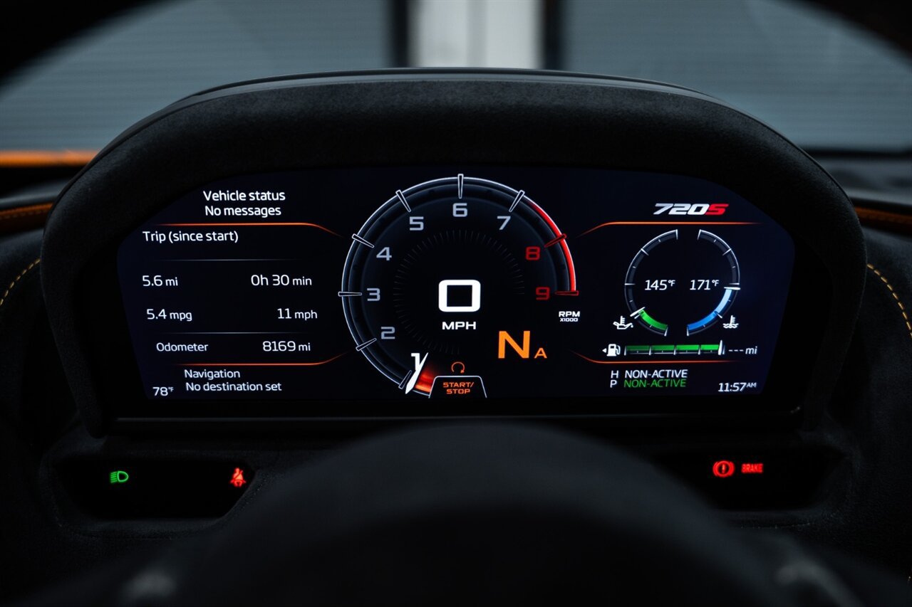 Used 2019 McLaren 720S Performance RWD image 17