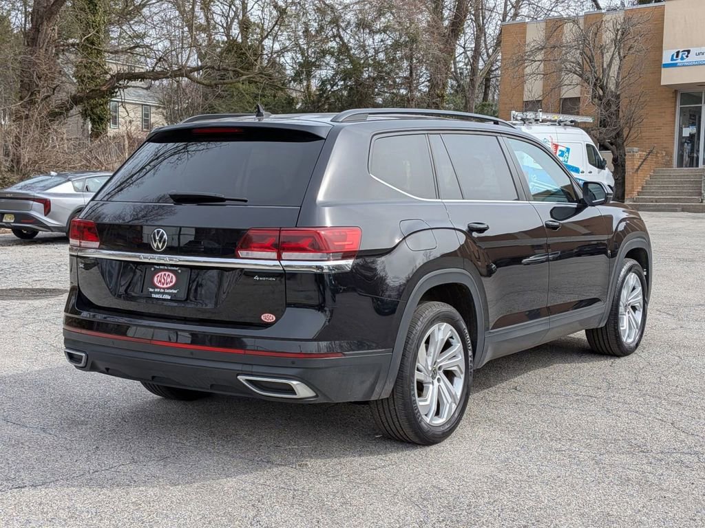 Used 2023 Volkswagen Atlas SE AWD/4WD image 3