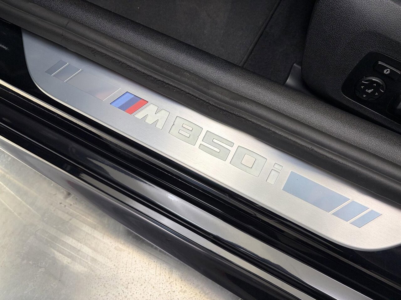 Used 2021 BMW M850i Gran Coupe xDrive w/ M Carbon Exterior Package AWD/4WD image 23