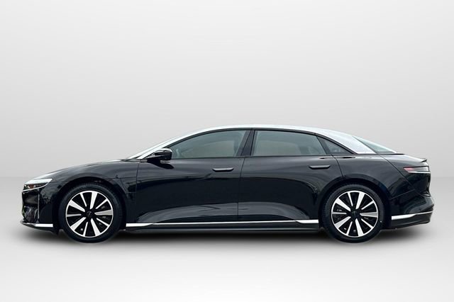 Used 2024 Lucid Air Touring image 9