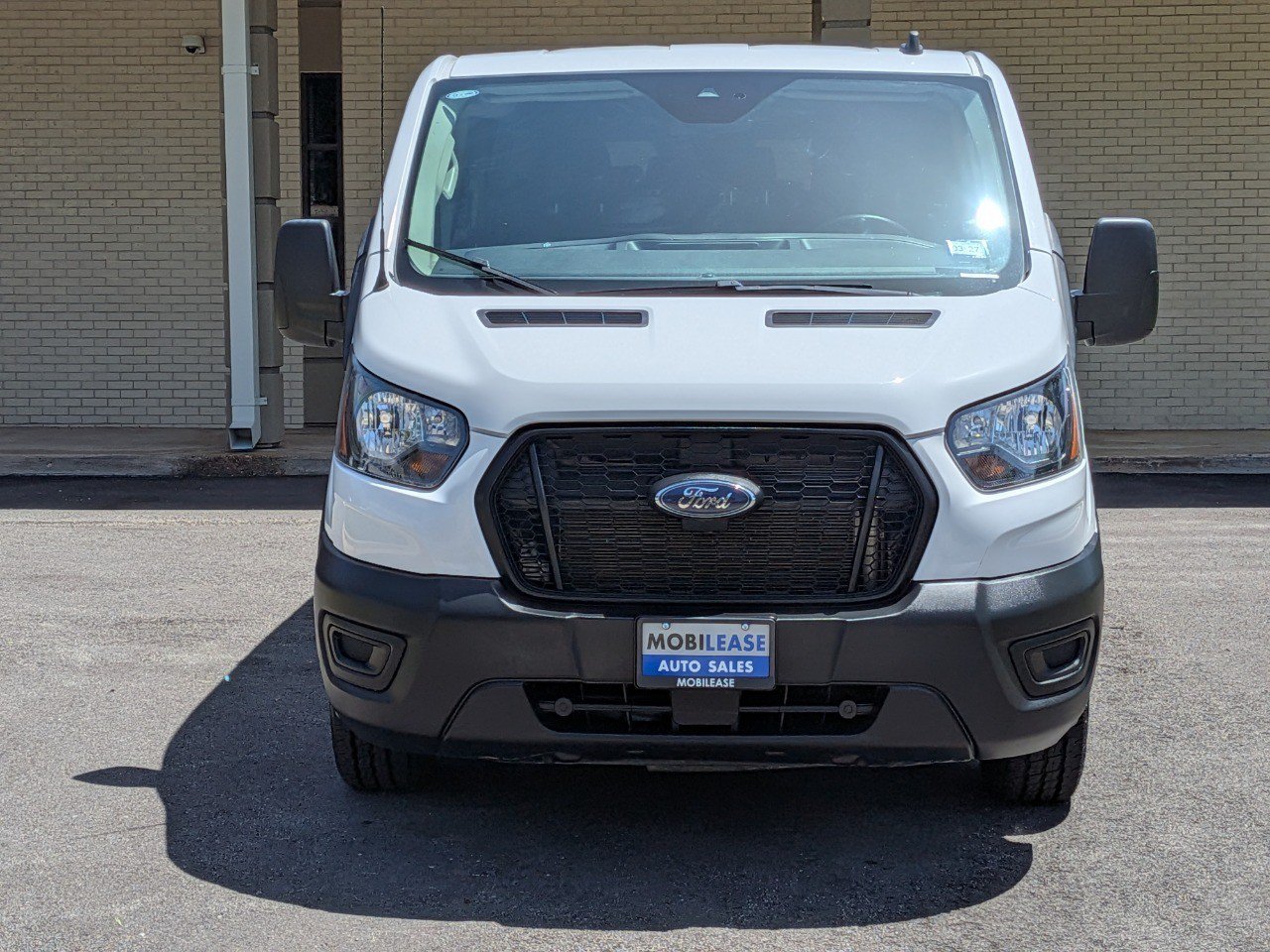 Used 2023 Ford Transit 350 XL RWD image 2