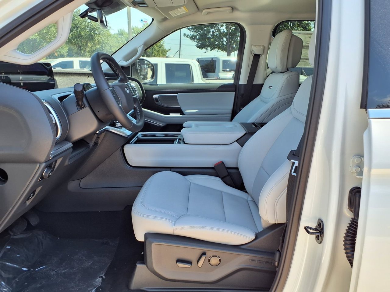 New 2027 Ford Expedition Max Platinum AWD/4WD image 19