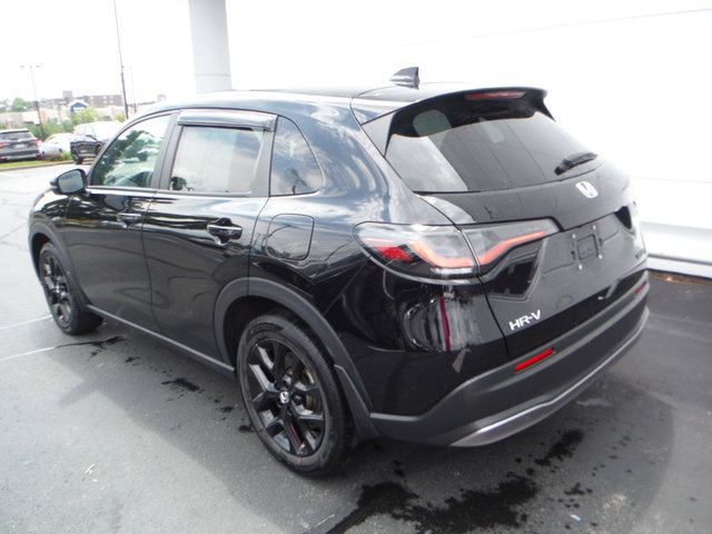 Used 2025 Honda HR-V Sport image 9