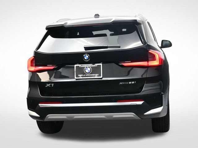 New 2026 BMW X1 xDrive28i w/ Technology Package AWD/4WD image 4
