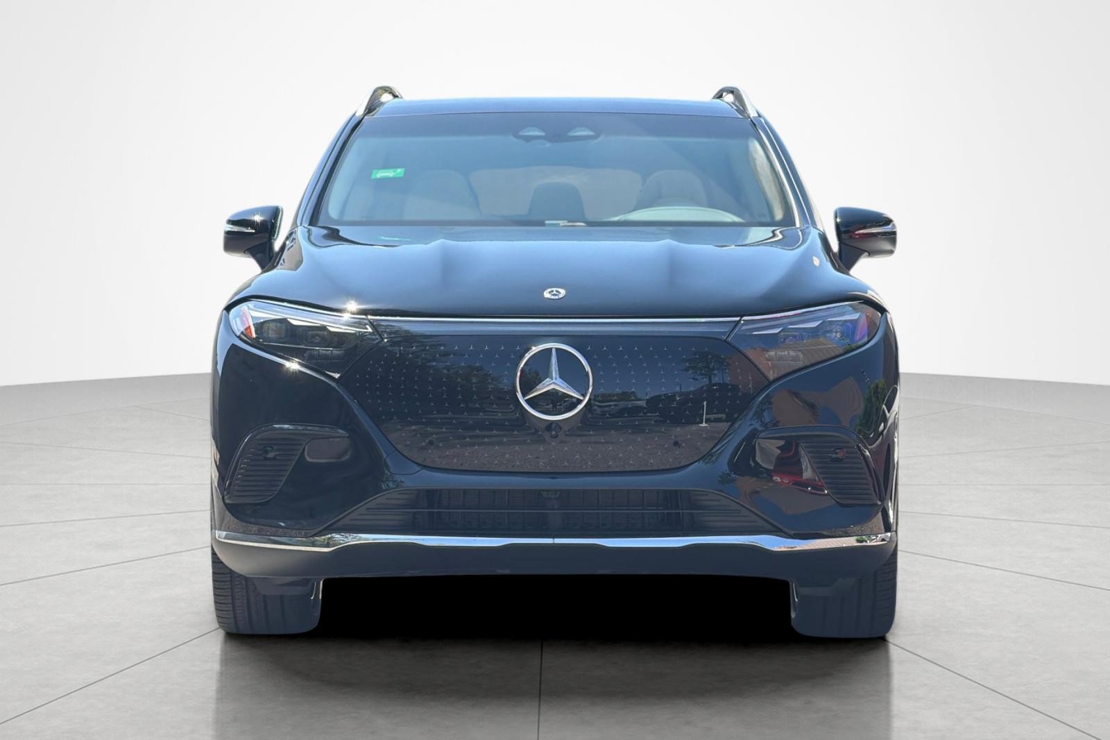 New 2026 Mercedes-Benz EQS 400 4MATIC SUV image 8