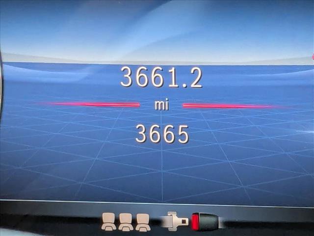 Used 2025 Mercedes-Benz GLA 250 image 11