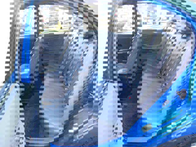 Used 2004 Hyundai Elantra GT image 16