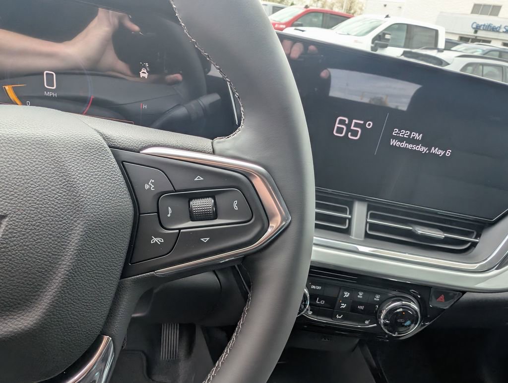 New 2026 Chevrolet Trax LT FWD image 18
