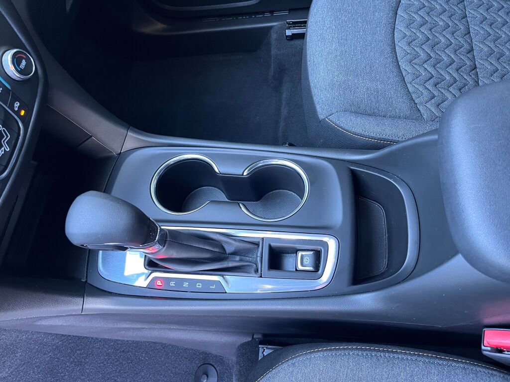 Used 2022 Chevrolet Equinox LT image 18