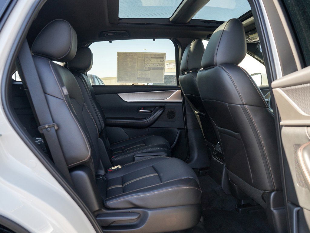 New 2026 MAZDA CX-90 3.3 Turbo w/ Premium Plus Pkg image 12
